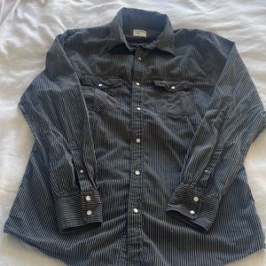 Old Navy Woman’s button up